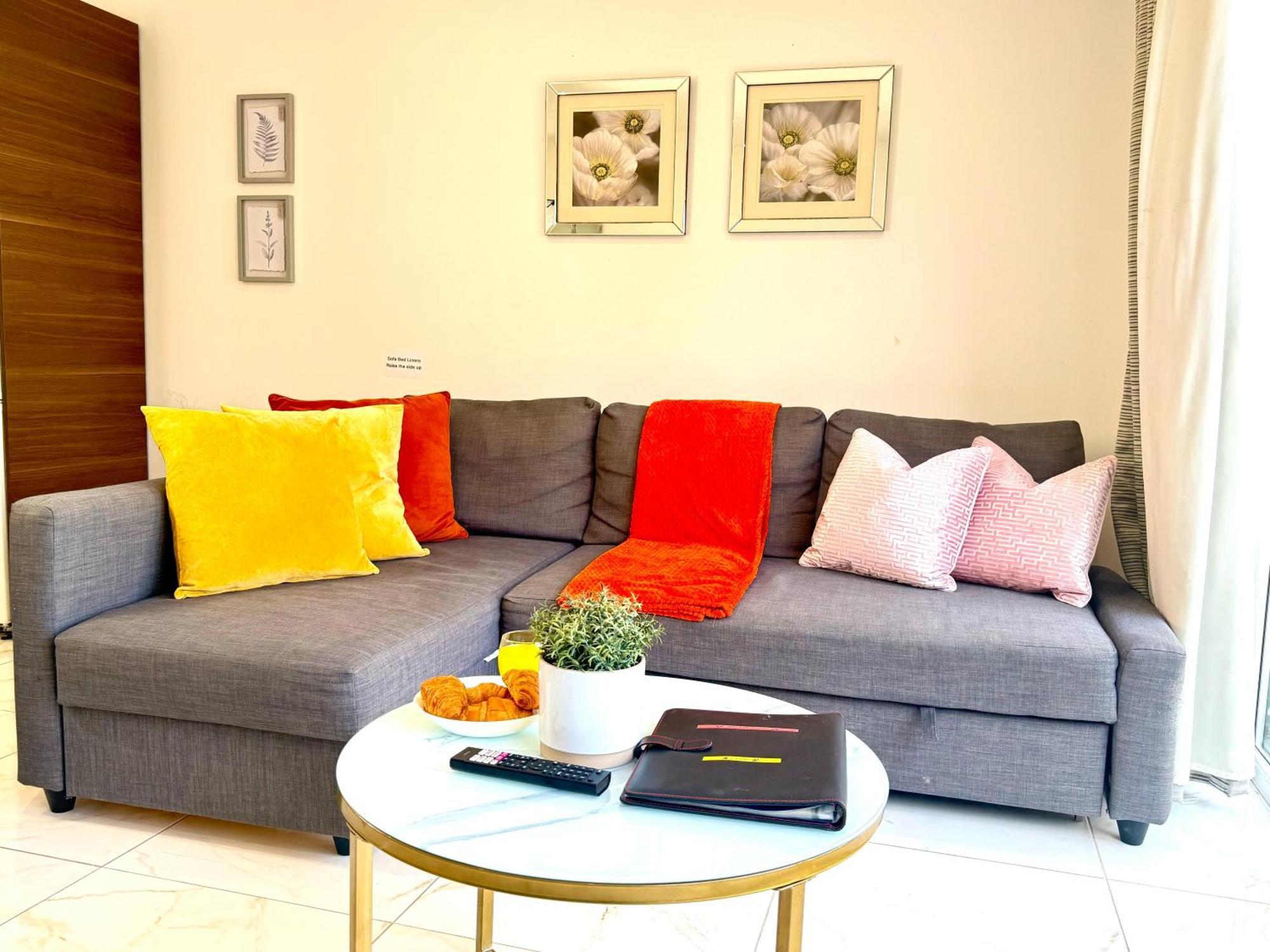 Panorama House, Luxury 2-Bedroom Apartment 2 基德灵顿 外观 照片